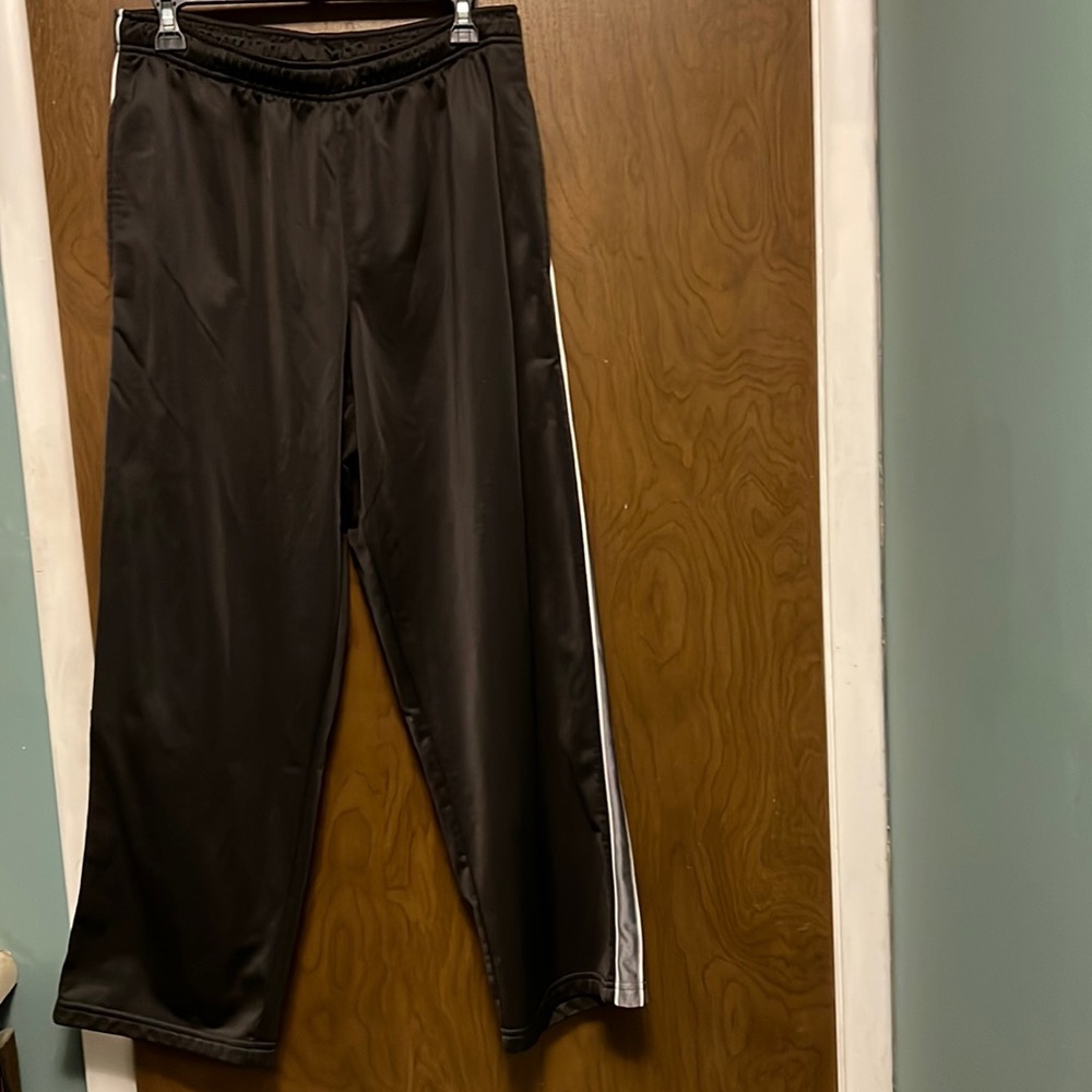 Tek Gear athletic pants dark gray with light gray stripe size M